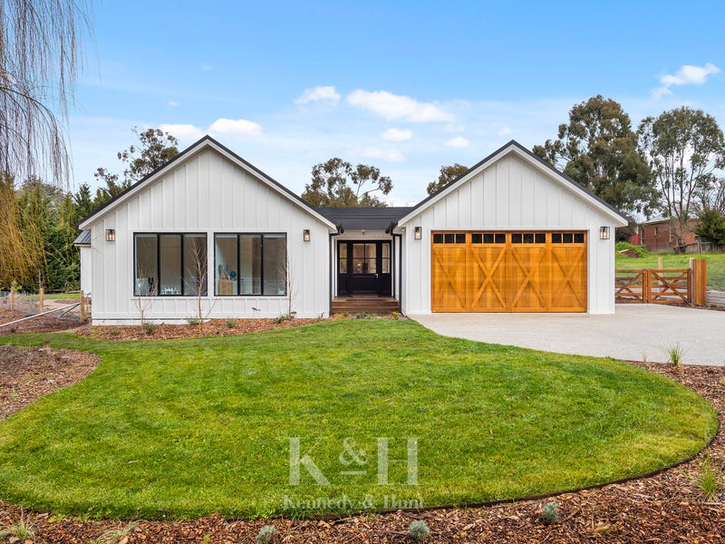 9 Cherry Lane, Gisborne, Vic 3437