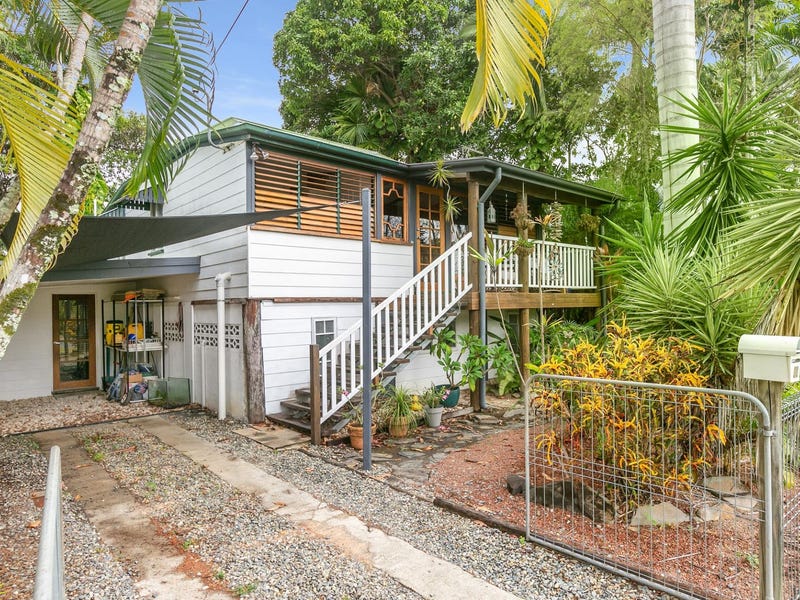 30 Barr Street, Edmonton, Qld 4869