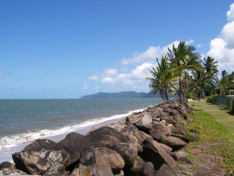 38 Elizabeth Street, Flying Fish Point, Qld 4860 Property Details