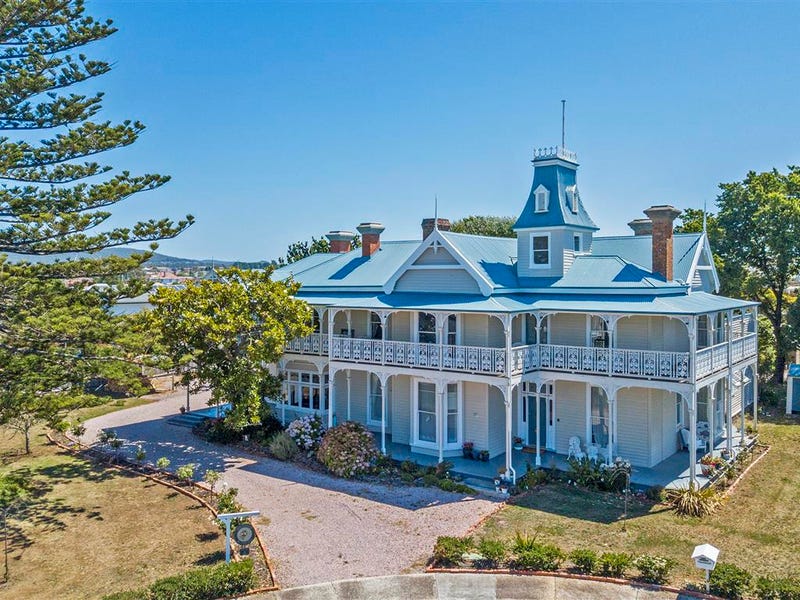 1 3 Malunnah Close Devonport Tas 7310