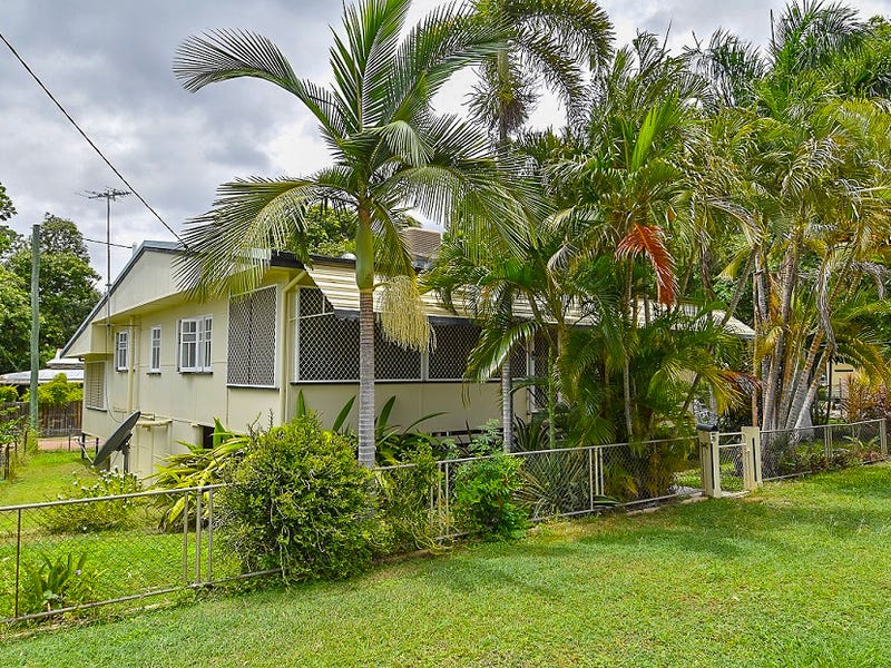 35 Vulture Street Charters Towers City Qld 4820
