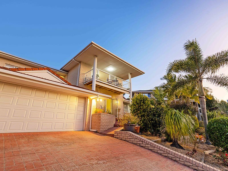 8 Riflebird Avenue, Aroona, Qld 4551