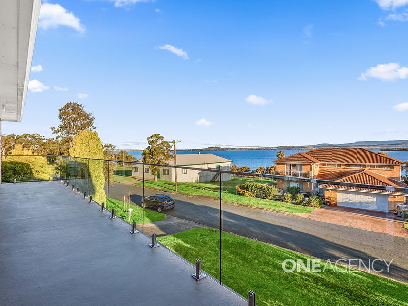 8 Rushton Drive, Kanahooka, NSW 2530
