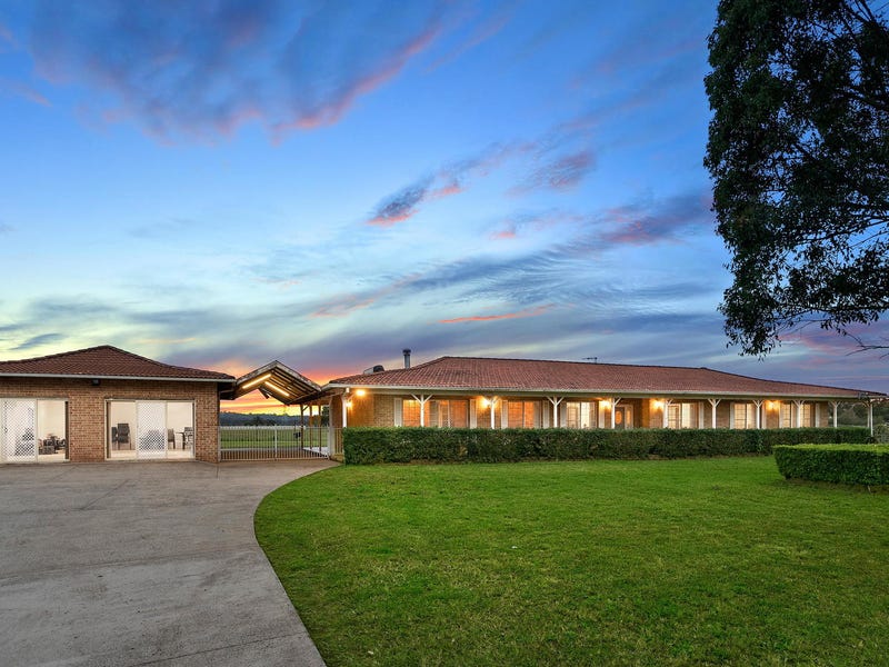 410 Clifton Avenue, Kemps Creek, NSW 2178