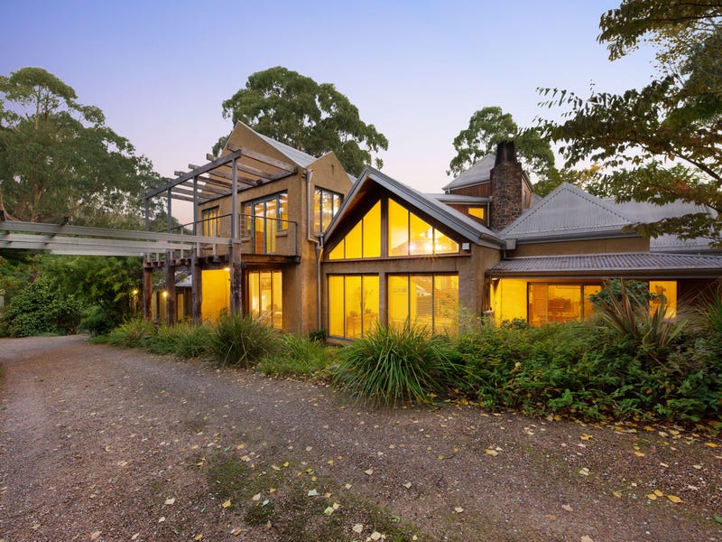 744 Mount Macedon Road Mount Macedon Vic 3441 House for Sale