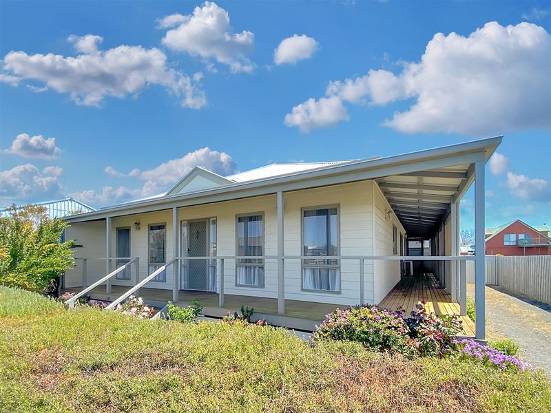 16 King Street, Port Albert, Vic 3971