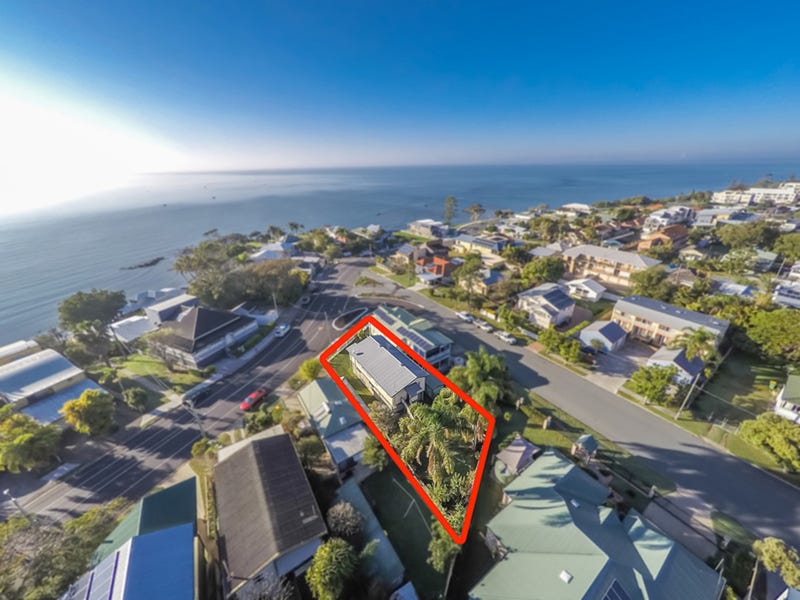 15 WHYTECLIFFE PARADE, Woody Point, Qld 4019 Property Details