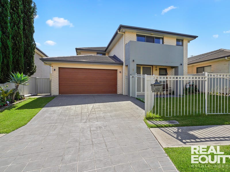 8 Lilli Pilli Drive, Pleasure Point, NSW 2172