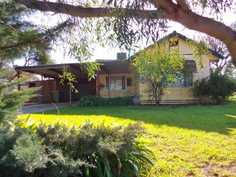 114 Lake Boga Ultima Road, Lake Boga, Vic 3584 Property Details