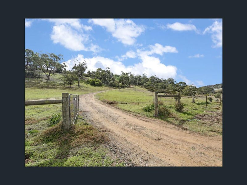 1804 Hamilton Hwy, Murgheboluc, Vic 3218 - Property Details 1804 Hamilton Hwy, Murgheboluc, Vic 3218 - Property Details