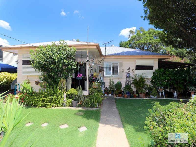 23 Russell Street, Silkstone, Qld 4304