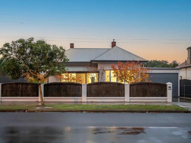 318 Military Road, Largs Bay, SA 5016