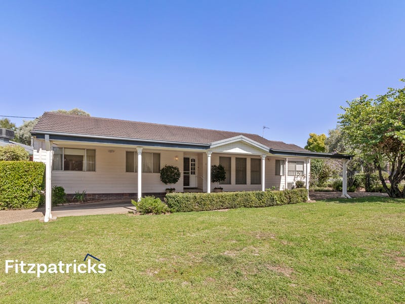 47 White Avenue, Kooringal, NSW 2650