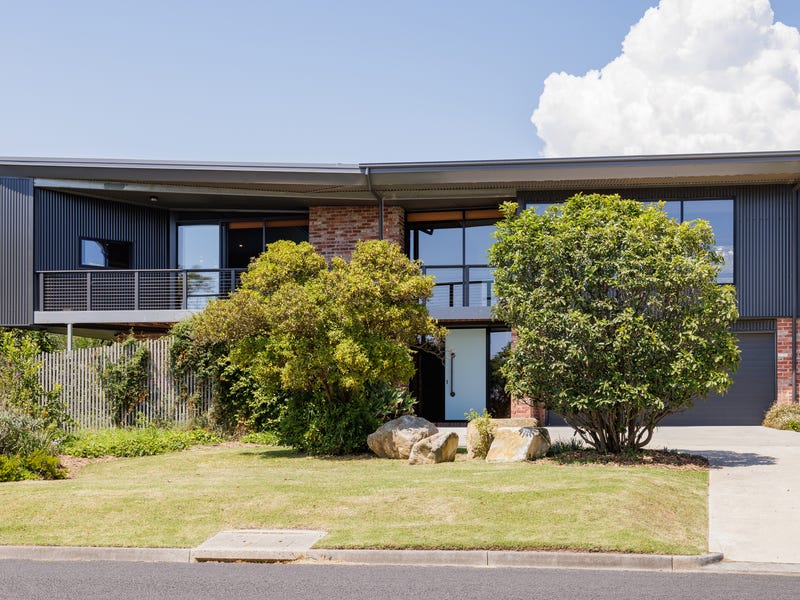 14 Panorama Drive, San Remo, Vic 3925