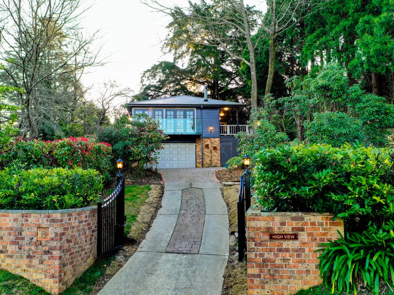 6 Mclaughlin Avenue, Wentworth Falls, NSW 2782