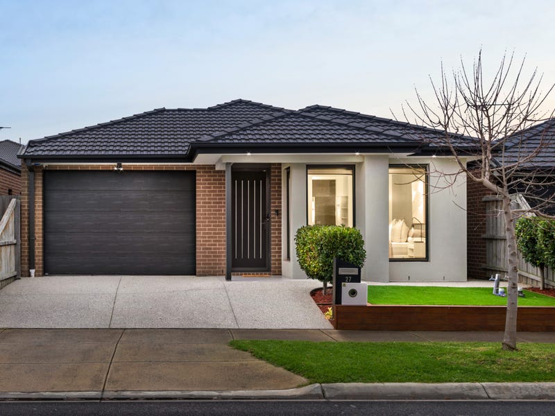 27 Wardan Avenue