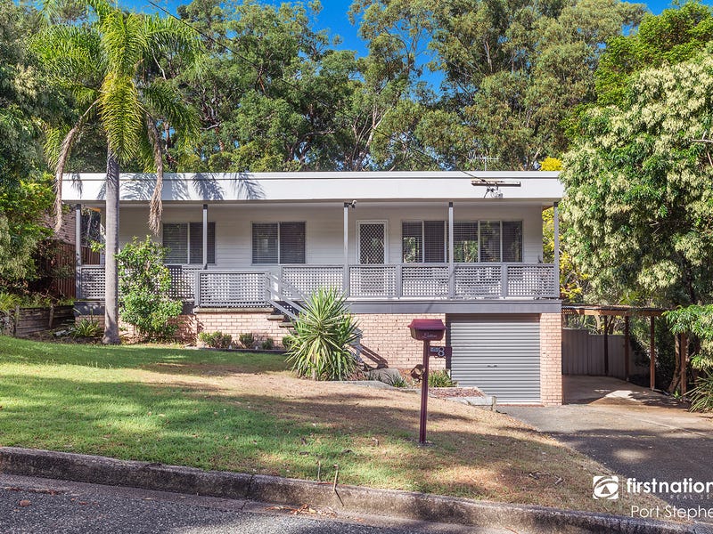 8 Dirigeree Street Nelson Bay Nsw 2315
