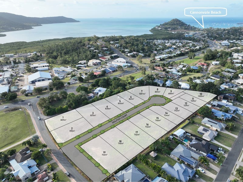 30 Valley Drive, Cannonvale, Qld 4802