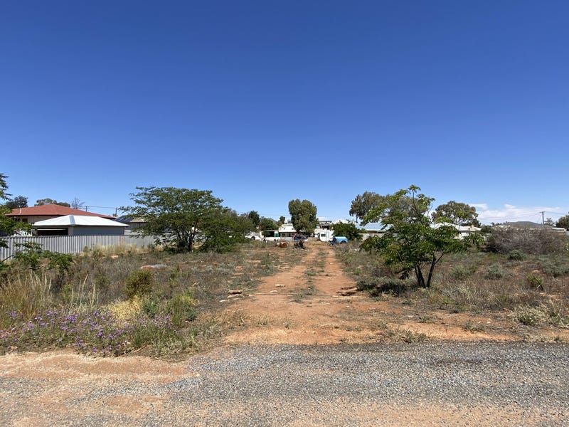 81 Cummins Lane, Broken Hill, NSW 2880