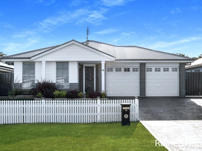 14 Bexhill Avenue, Sussex Inlet, NSW 2540