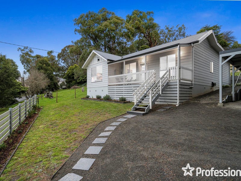 16 Bridgewater Road, Seville East, Vic 3139