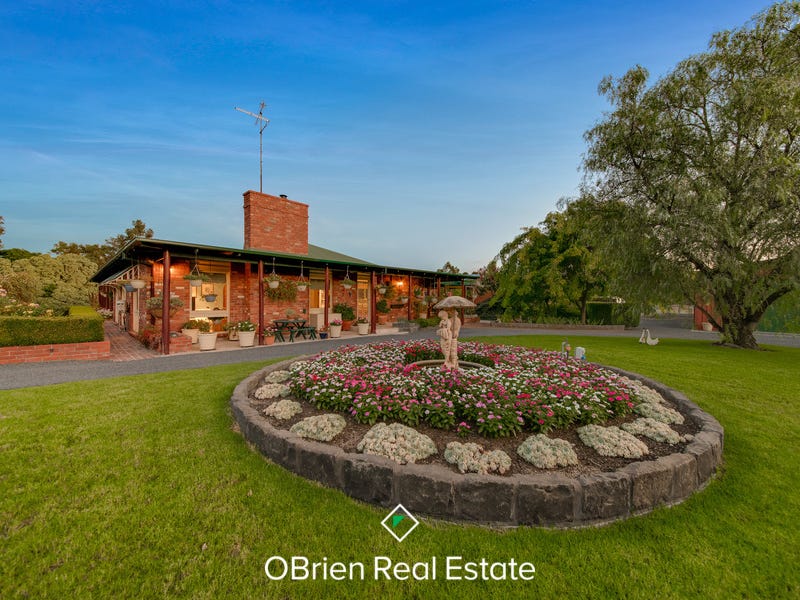 28 Browns Road, Devon Meadows, Vic 3977 Property Details