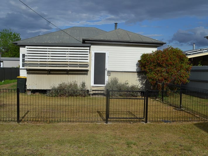 6 Mcevoy Street Warwick Qld 4370 Realestate Com Au