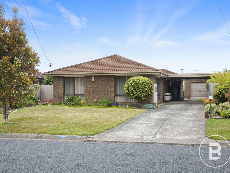 16 Langham Road, Wendouree, Vic 3355