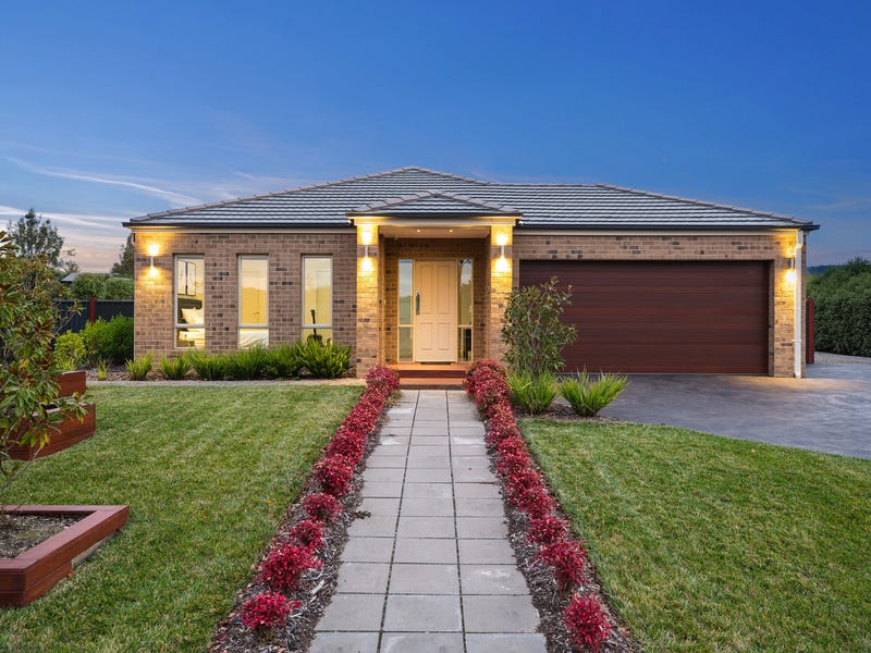 111 Willowbank Road, Gisborne, Vic 3437 Property Details