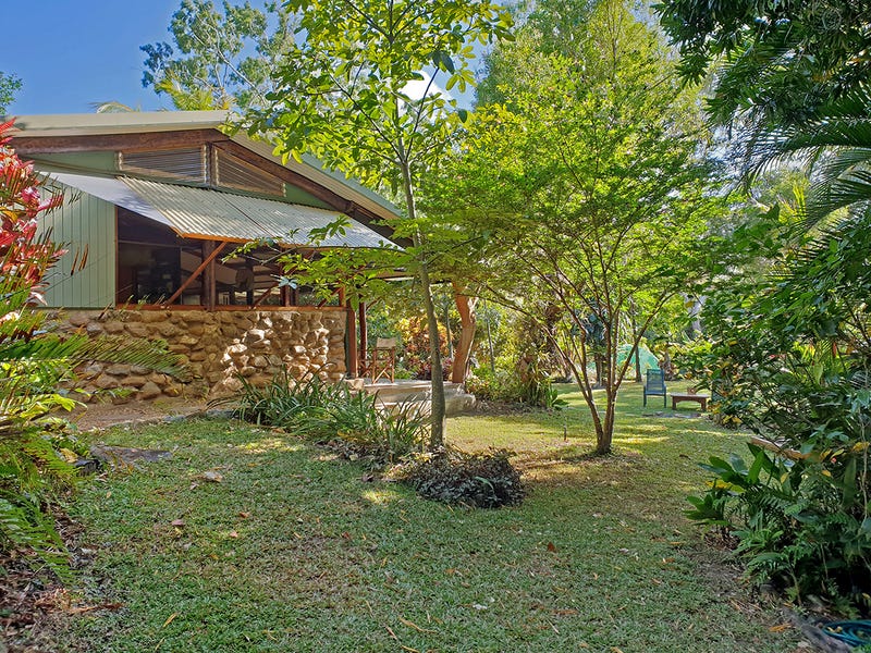110 Stirling Road, Rossville, Qld 4895
