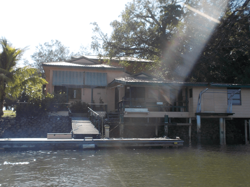 Lot 6 Section 2 Russel Heads, East Russell, Qld 4861 Property Details