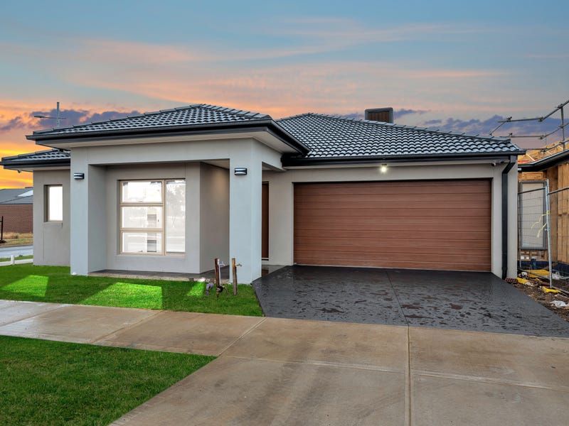 New House and Land Packages For Sale in Fraser Rise, VIC 3336