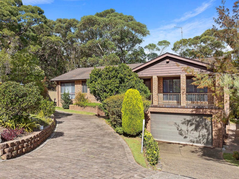 12 Moreton Road, Illawong, NSW 2234