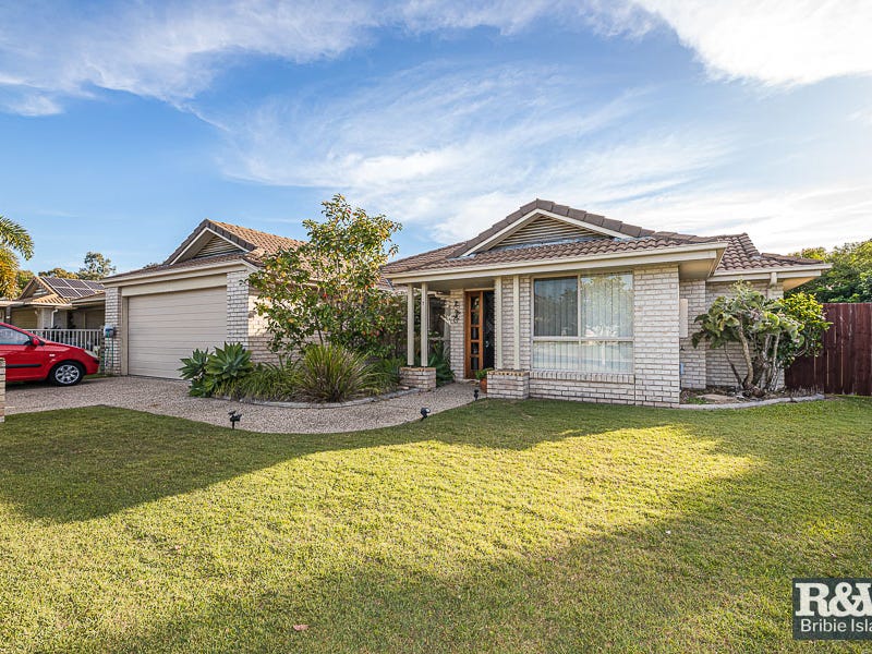 7 Middle Cove Court, Sandstone Point, Qld 4511