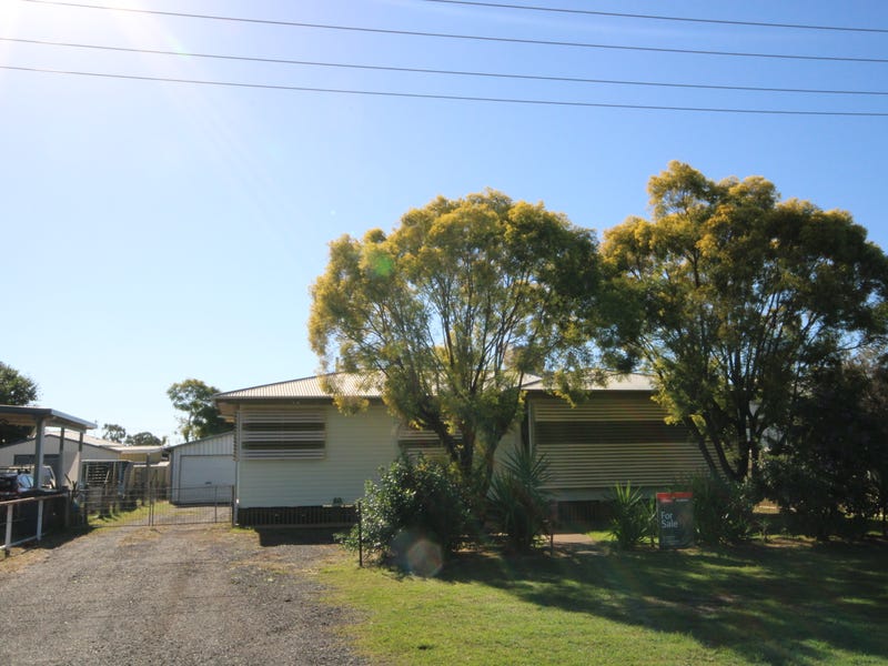 123 Wood Street, Dalby, Qld 4405