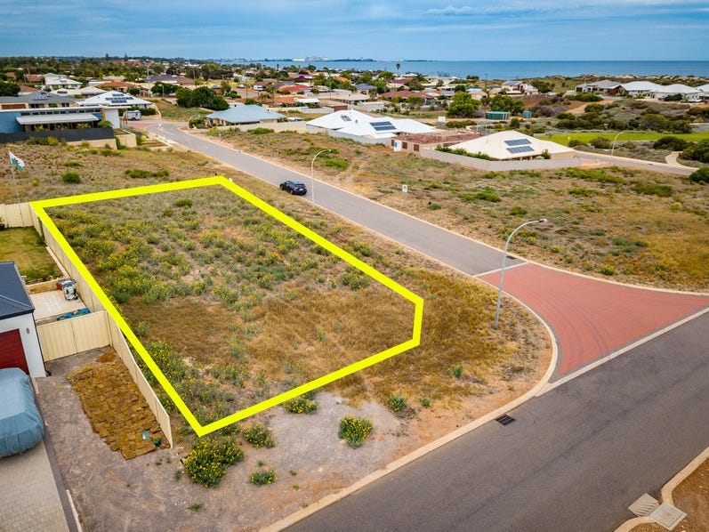 6 Moorings Loop, Sunset Beach, WA 6530