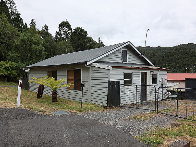 16 Knox Street, Queenstown, Tas 7467