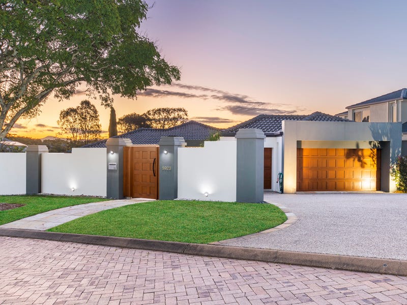 5923 Turnberry Terrace, Hope Island, Qld 4212