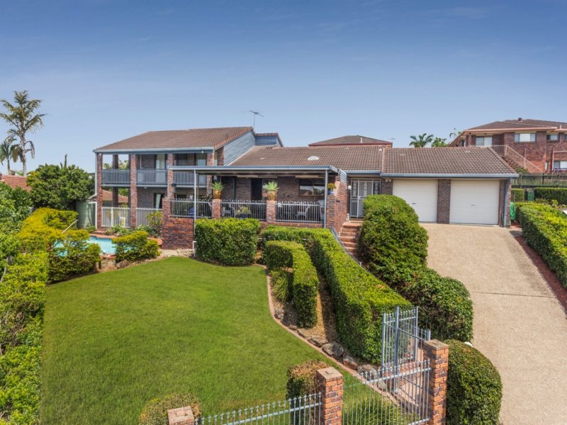 4 Donat Close, Stafford Heights, Qld 4053 Property Details