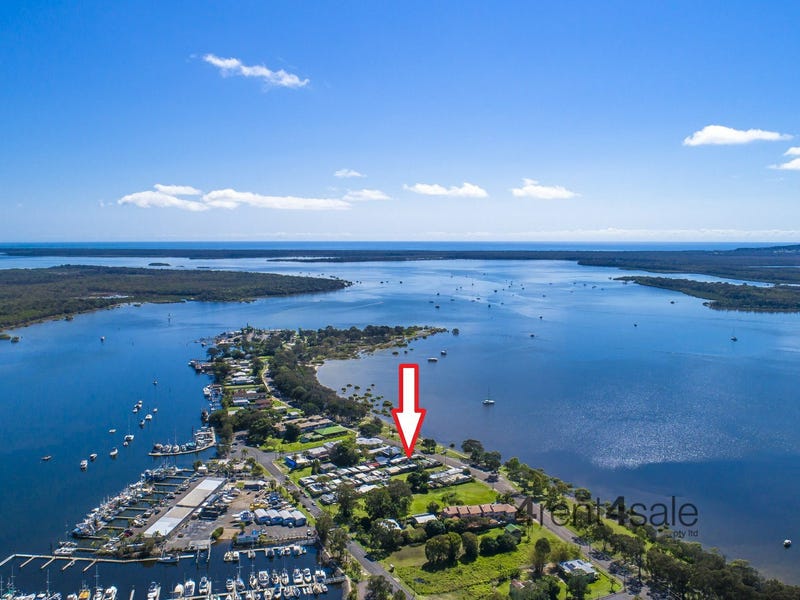 32 Esplanade, Tin Can Bay, Qld 4580