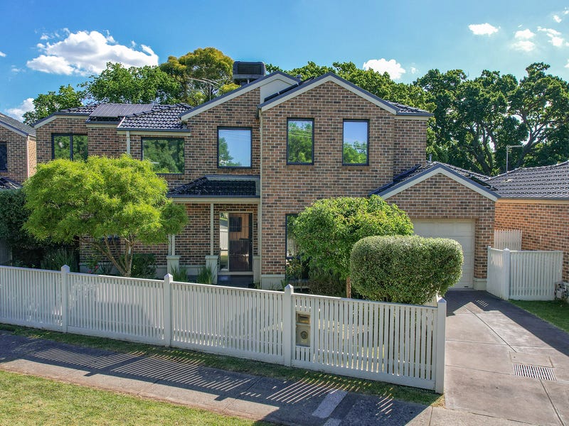 70 Peel Street, Berwick, Vic 3806