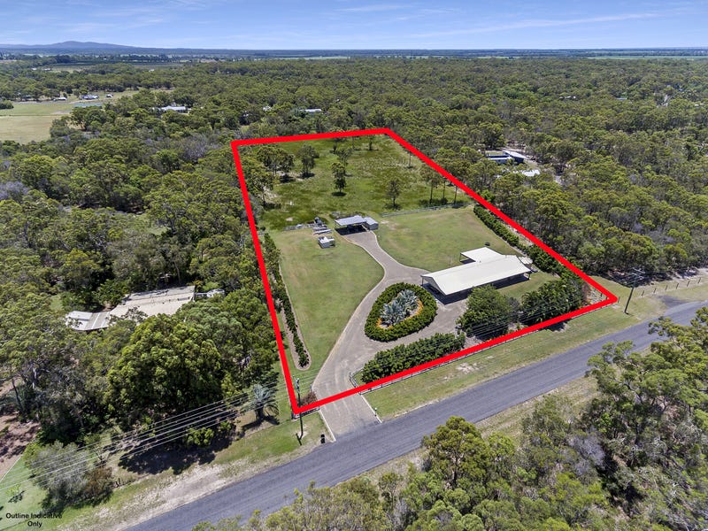 37 Tammy Road, Moore Park Beach, Qld 4670