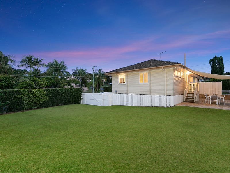 Mansfield, QLD 4122 Sold Property Prices & Auction Results Pg. 2