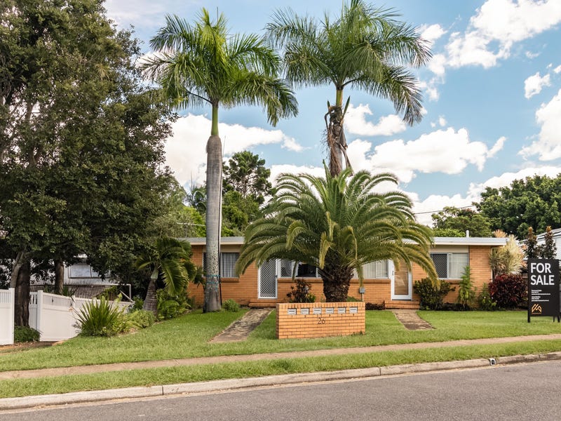 26 Stewart Avenue, Kalinga, Qld 4030