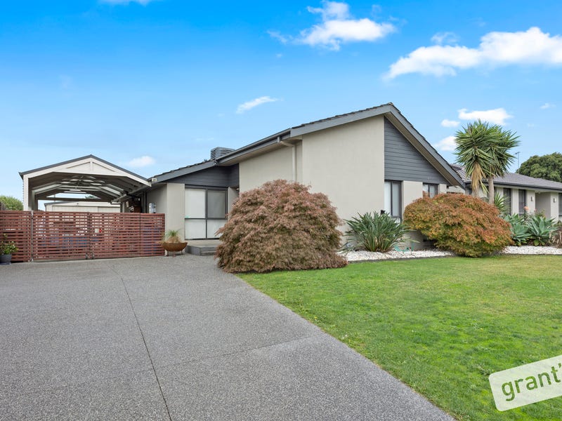 11 Pemberton Drive, Narre Warren, Vic 3805