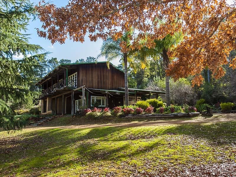 186 Holyoake Road, Dwellingup, WA 6213 Property Details