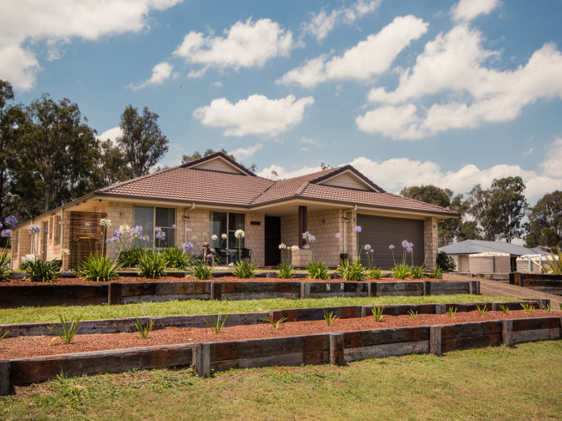 15 Harwood Street, Kensington Grove, Qld 4341 Property Details