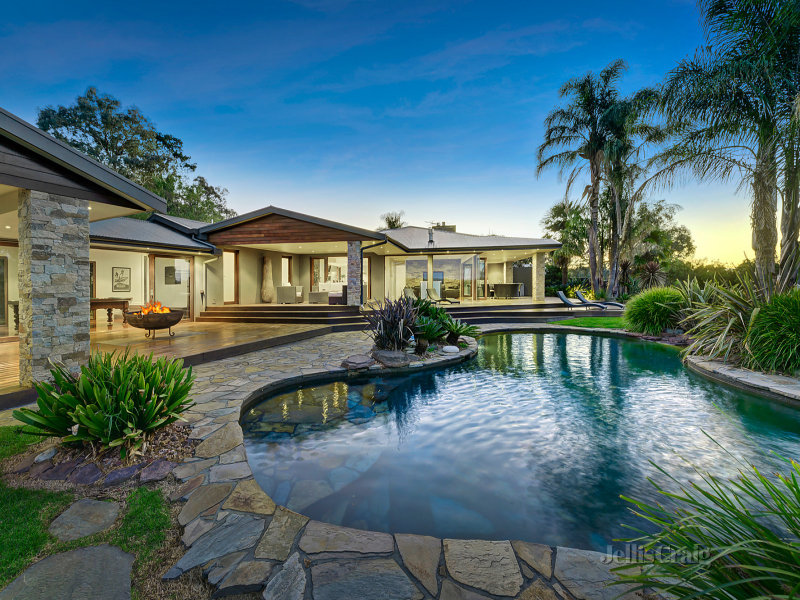 8 Valley Road Wonga Park Vic 3115 House for Sale 122610450