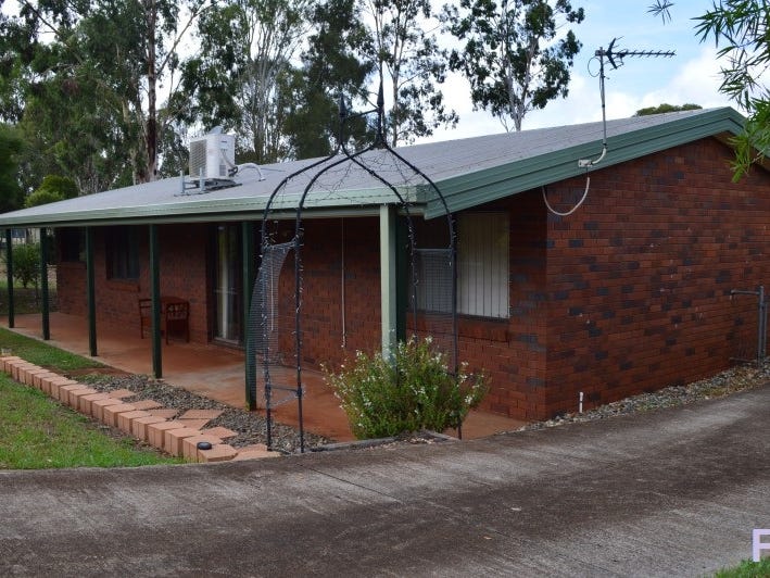 1 Fairview Drive Kingaroy Qld 4610 Realestate Com Au