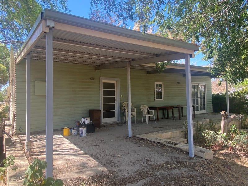 16 Wheeler Street, York, WA 6302